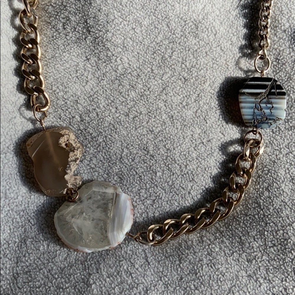 Stone Statement Necklace - Picture 2 of 5
